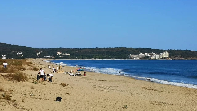 Ад в Несебър: Мъж остави колелото си пред бара, последва голяма трагедия