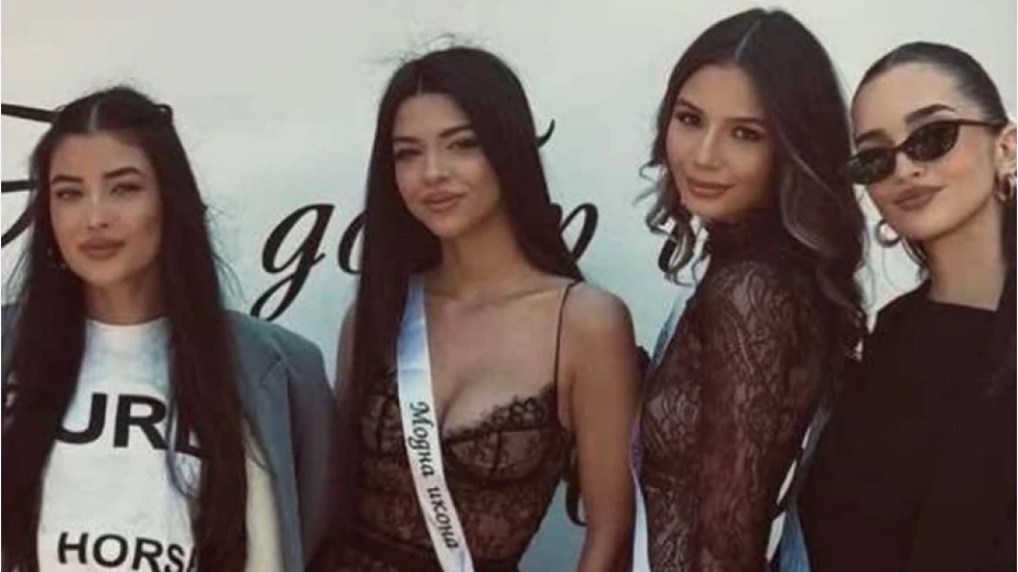 Катерина Славкова бал