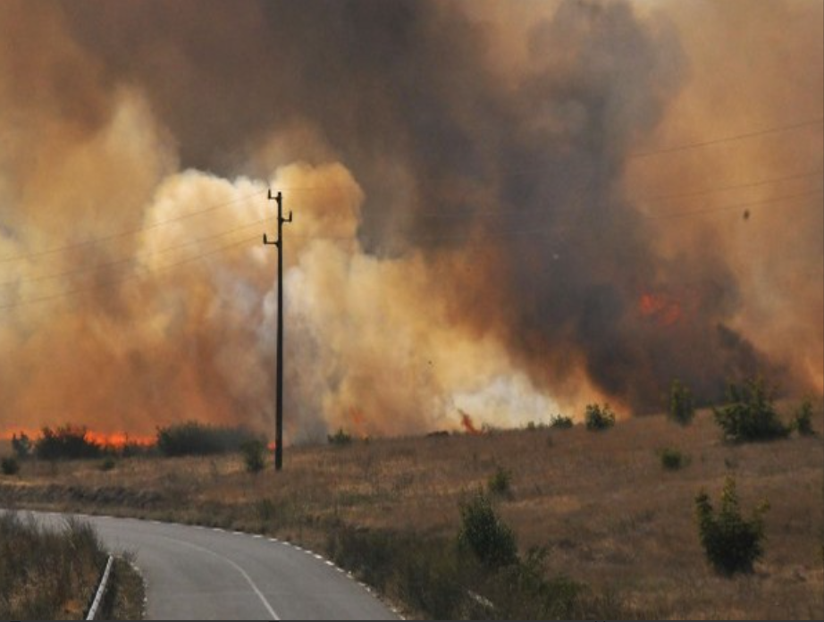 Извънредно: Нов голям пожар пламна, летят пожарни