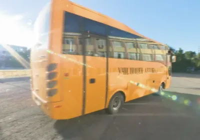 Извънредно! Шофьор почина зад волана на ученически автобус