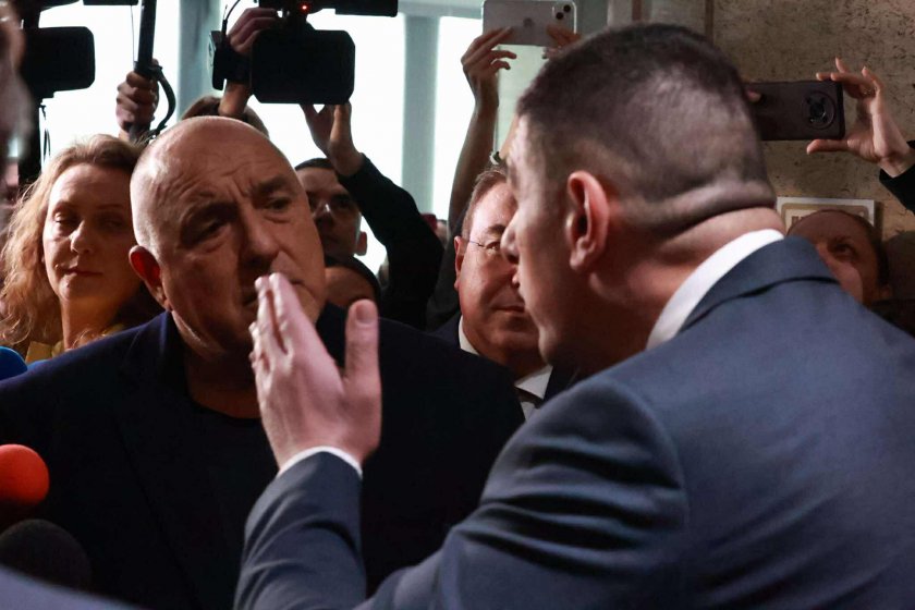 Борисов към Мирчев: Ела бе..