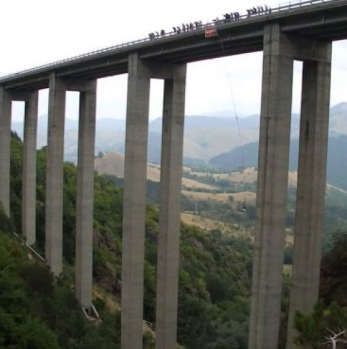 Млад отиде до моста край Клисура и се случи най-страшното