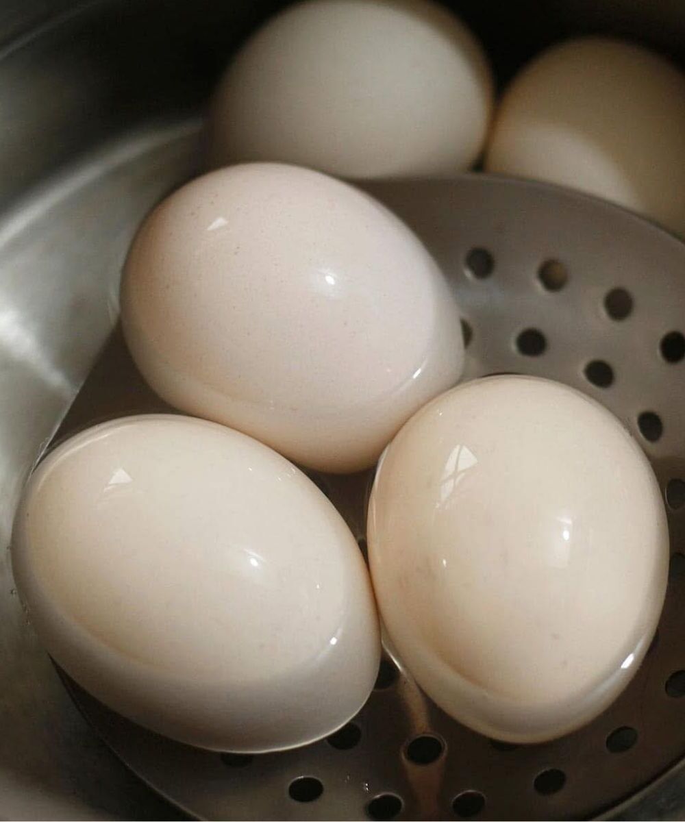 Лекар разкрива, че консумацията на 3 яйца всеки ден води до…