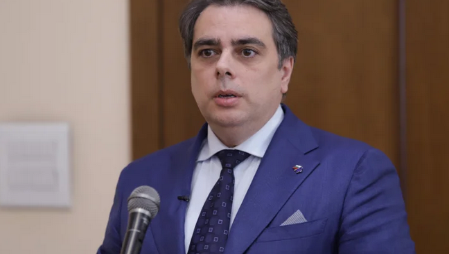 Асен Василев със голяма новина