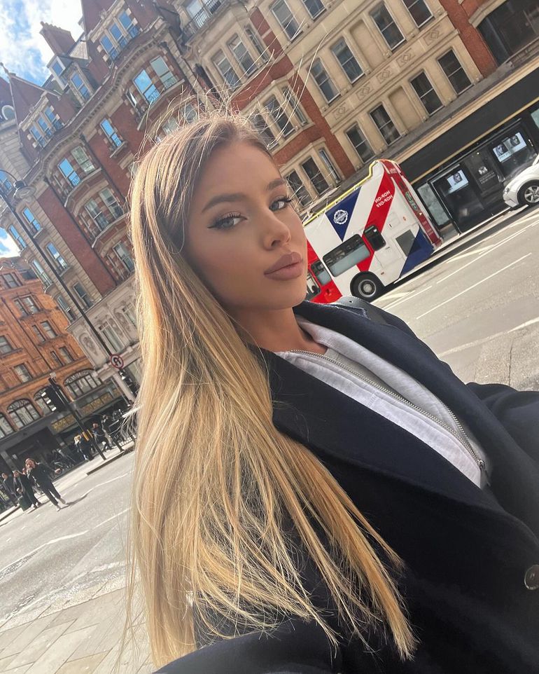 Киара от „Ергенът” се показа с нов мъж, не е за вярване, той е..