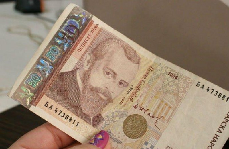 Извънредна новина: Какво решиха за коледните добавки към пенсиите – изненада за всички!