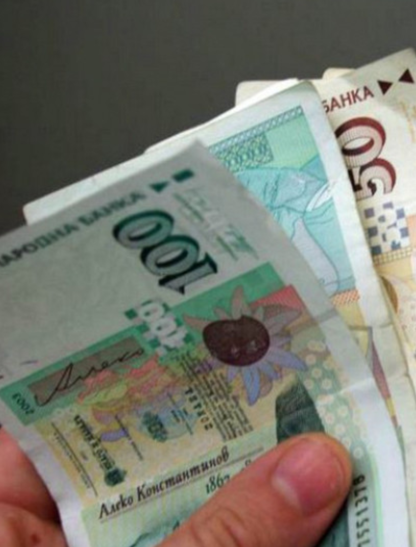 Правителството изуми всички! Ето колкo ще получu всеки пенсионеp тази К0леда, сумата е..