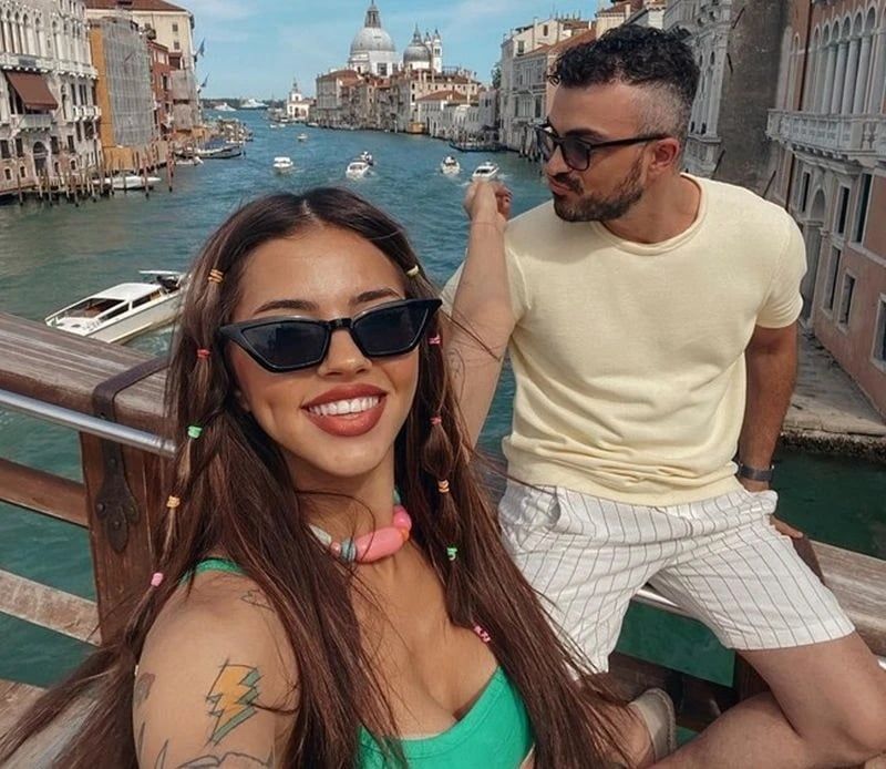 Каква красива двойка! Дара публикува първи снимки от сватбата – вижте каква шармантна булка е