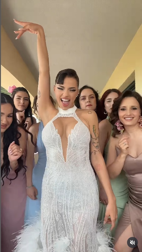 Дара булчинска рокля