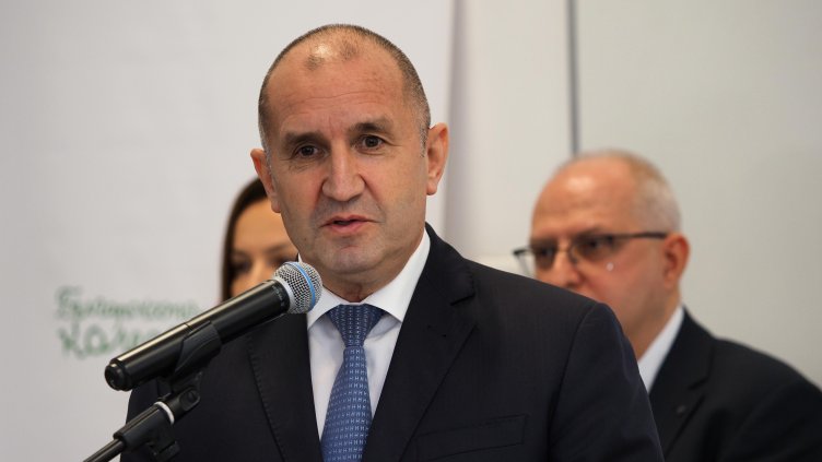 ИЗВЪНРЕДНО! Румен Радев се обърна към народа след ескалациите на протеста!