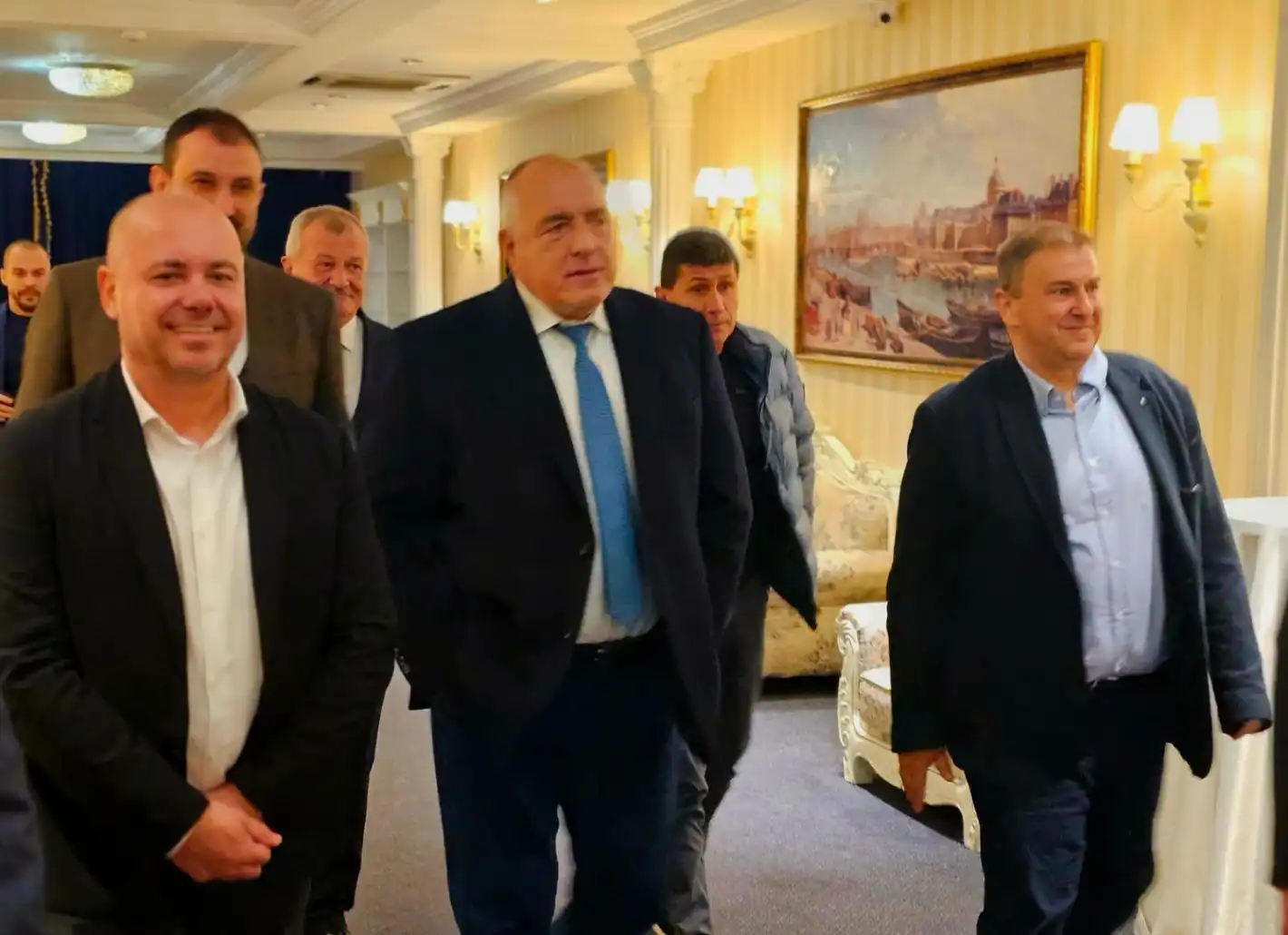 Неочаквано: Борисов с извънредни новини за оставката на кабинета