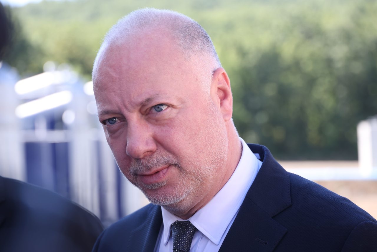 Извънредно! Спешно променят плана за еврото