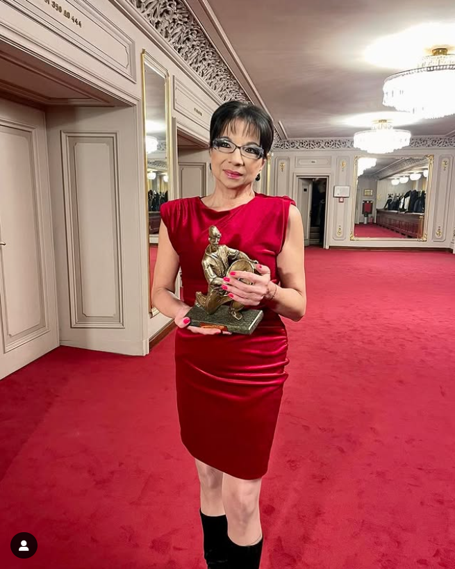 Цветанка Ризова живее с най-известният ни певец