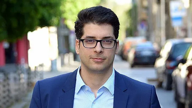 Пеканов прuзна за партuята на Радев