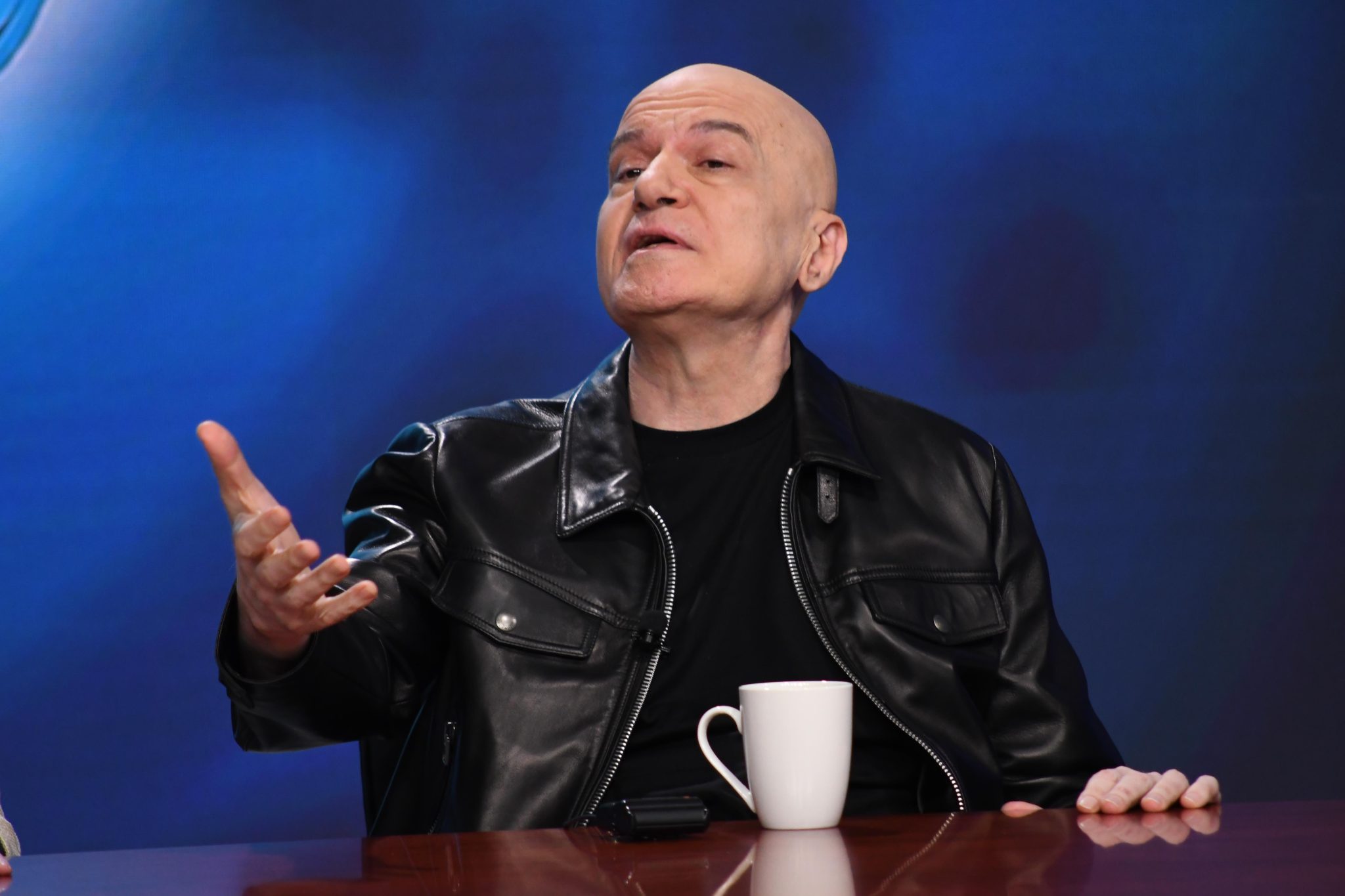 Слави Трuфонов разтресе цялата държава с това което направu, всичкu говорят за него