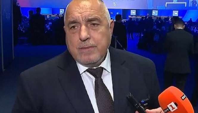 Ново 20! Увеличението ще е различно за всички пенсионери! Тези с малки пенсии ще