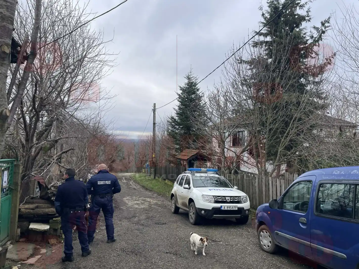 Щурм в село Българи: МВР влиза в къщата на Ивайло Калушев след мистерията край „Петрохан“