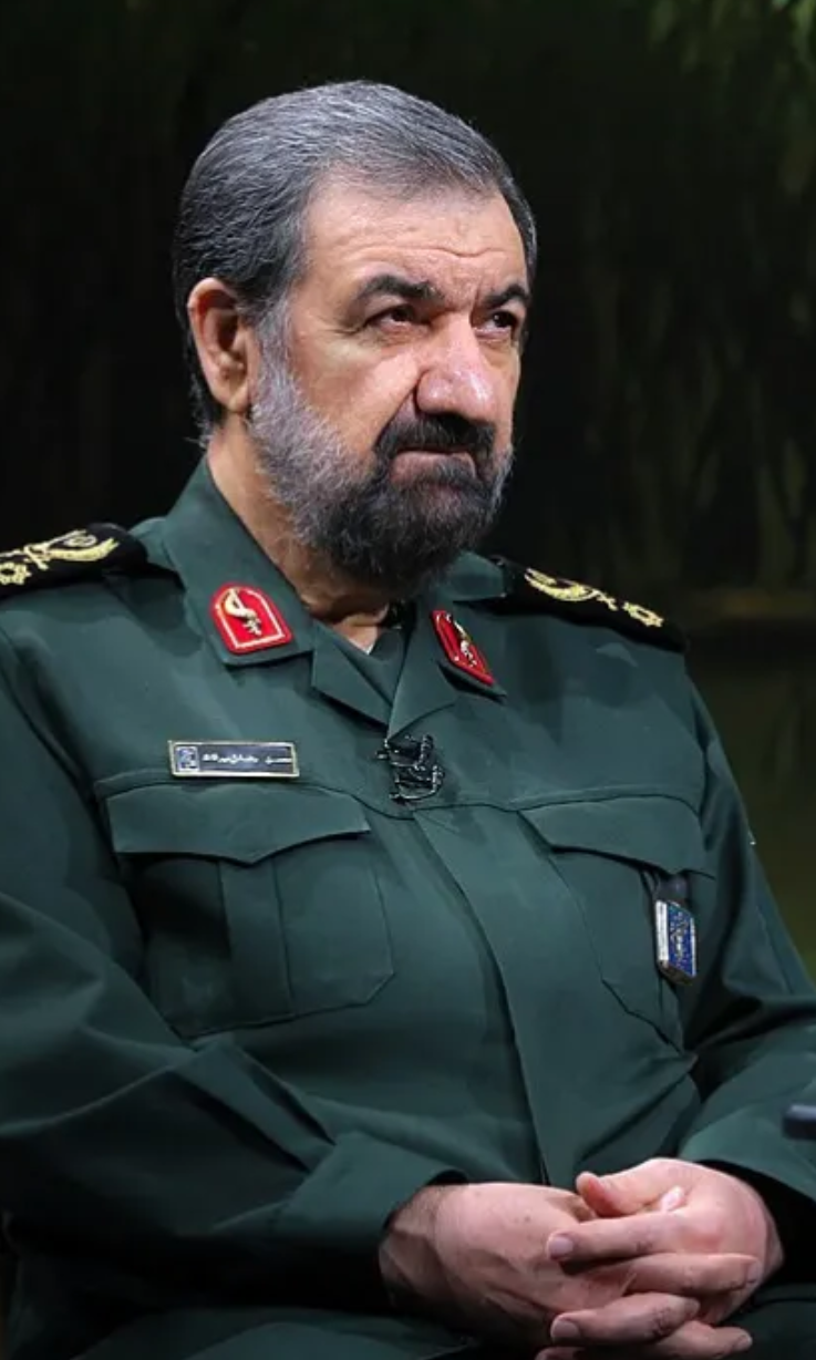 Краят на аятоласите: Иран преминава към..