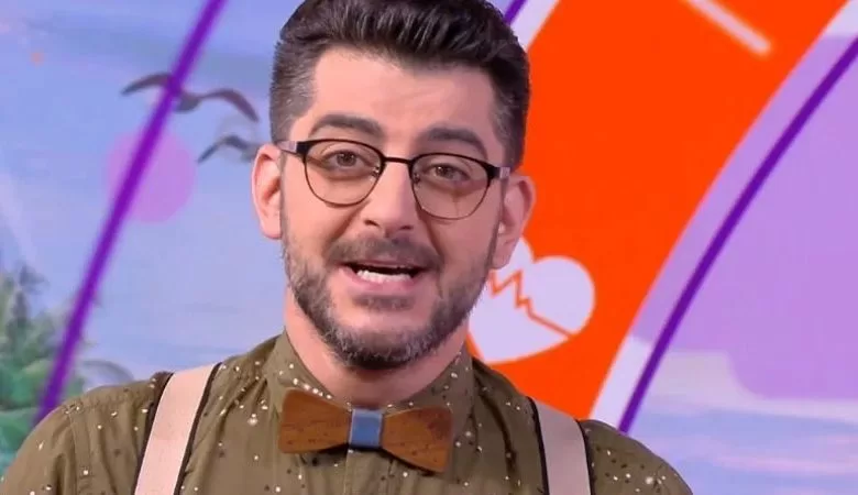 Сашо Кадиев прекъсна ефира с извънредно съобщение