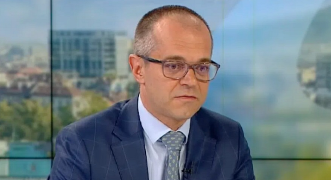 Шефът на КЗП: Не е вярно, че храните са поскъпнали