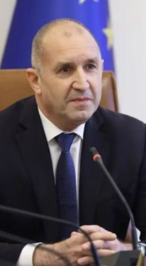 Радев отсече: Няма да..