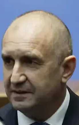Радев смъмри депутатите и съобщи нещо важно за Гърция