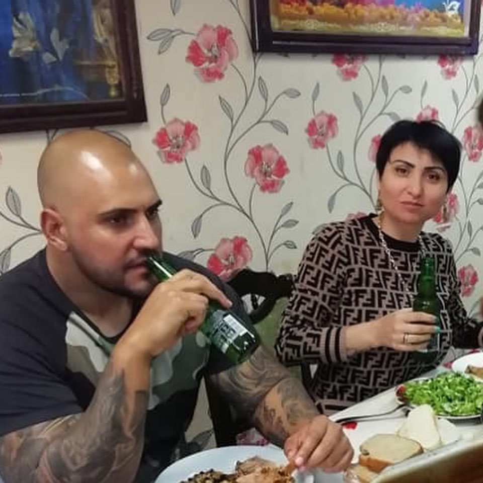 undefined Софи Маринова у дома